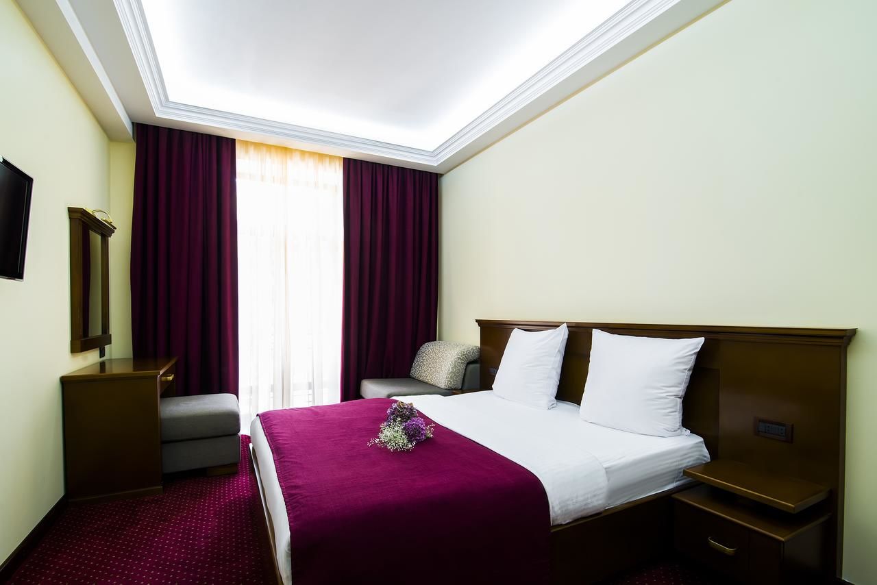 Отель Elegant Hotel & Resort Цахкадзор