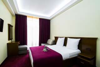 Отель Elegant Hotel & Resort Цахкадзор Двухместный номер Делюкс с 1 кроватью-1